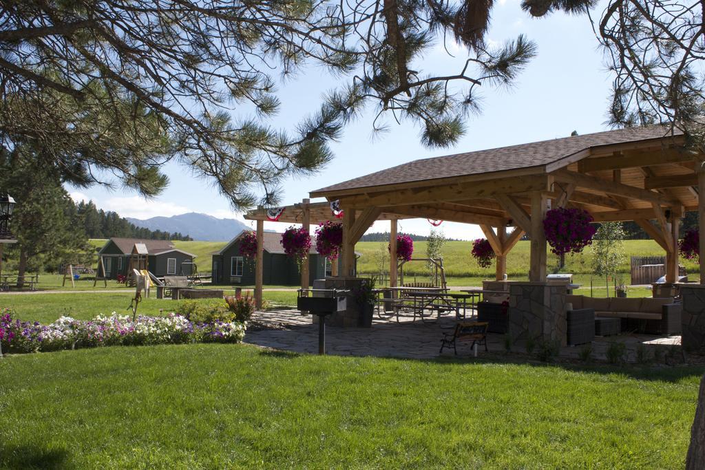 Black Elk Resort Hill City Bagian luar foto