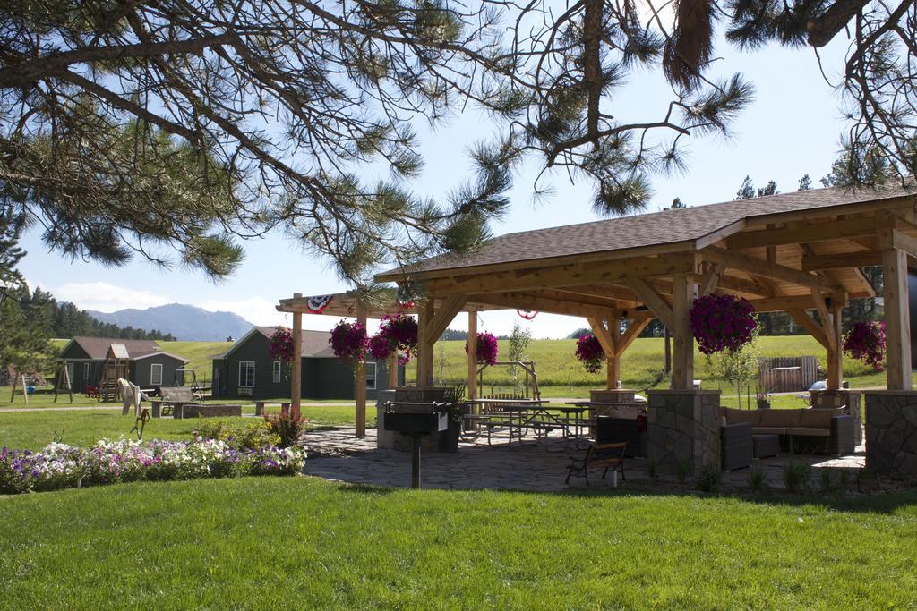 Black Elk Resort Hill City Bagian luar foto