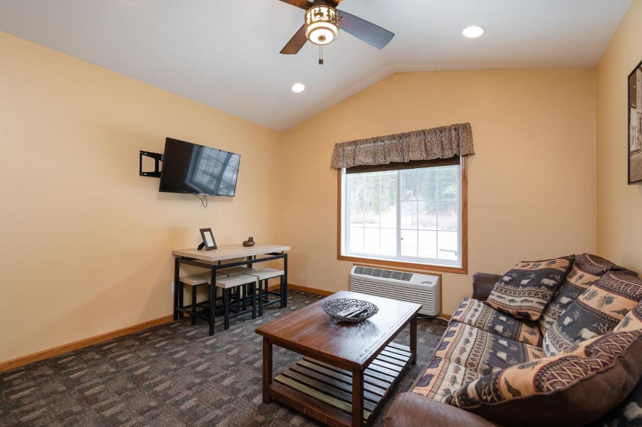 Black Elk Resort Hill City Bagian luar foto