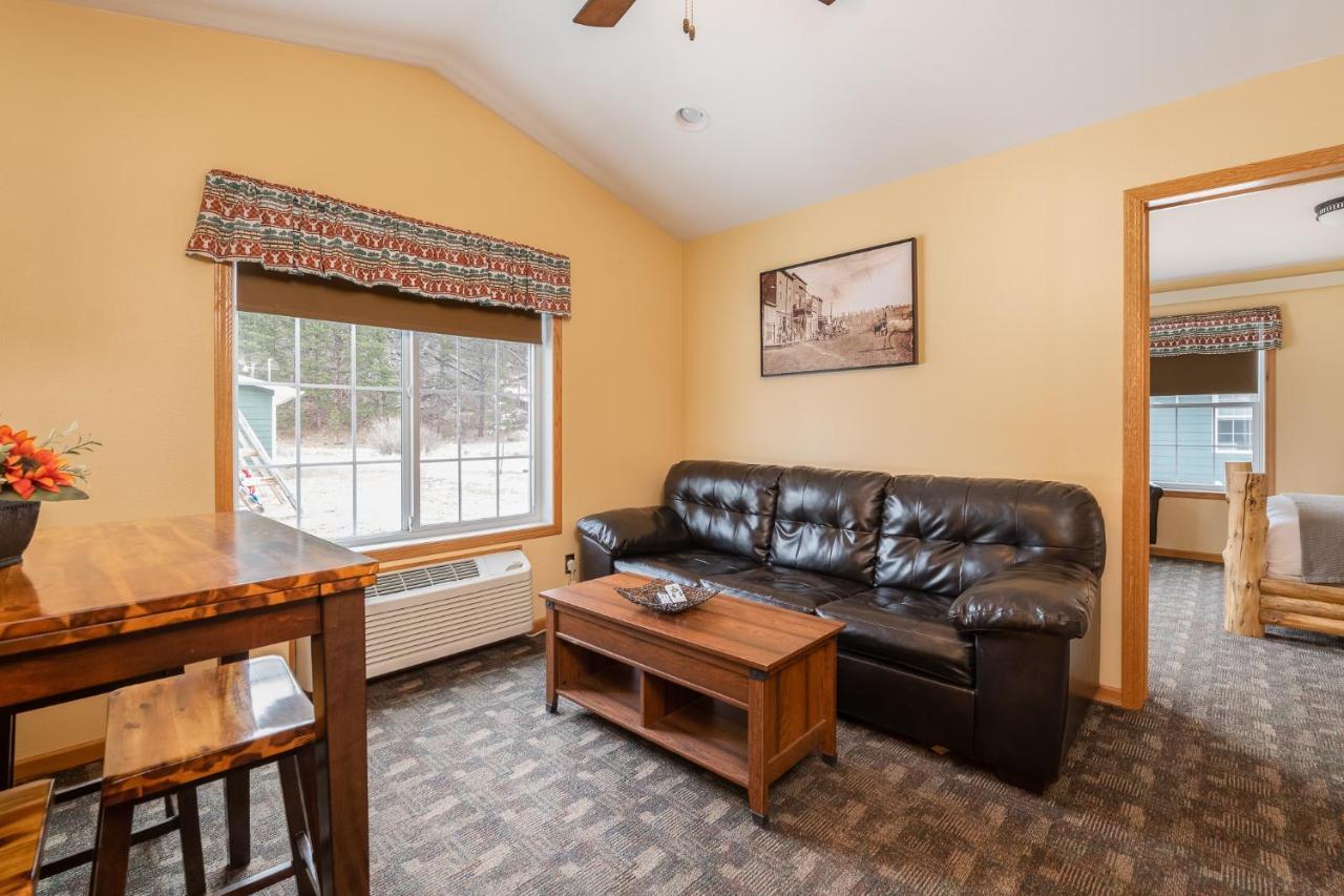 Black Elk Resort Hill City Bagian luar foto