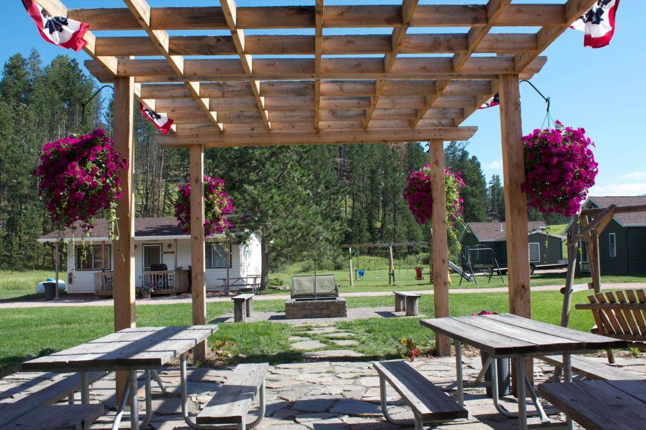 Black Elk Resort Hill City Bagian luar foto
